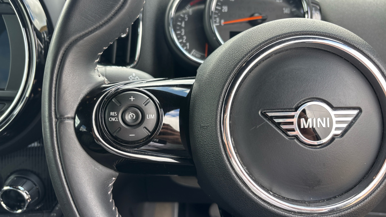MINI Countryman 1.5 Cooper Exclusive 5dr Petrol Hatchback